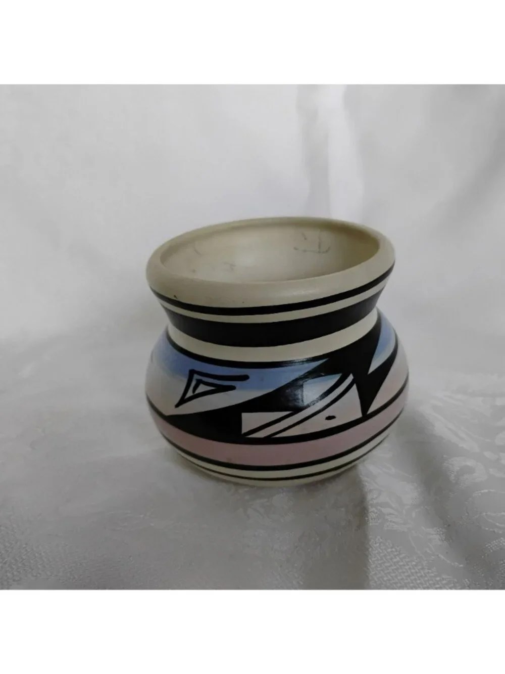 Hand-Painted Cedar Mesa Native American Pottery Vase 4